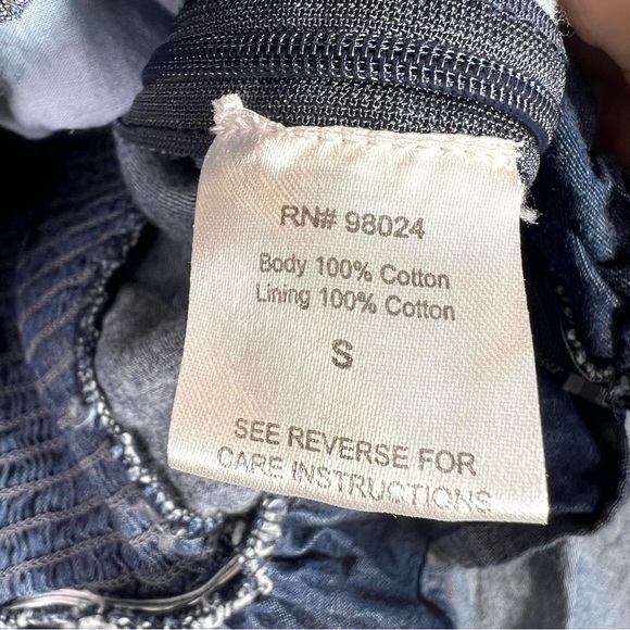 Anthropolgie Love The Label Blue Denim Puff Sleeve Top Size Small - Picture 7 of 9